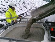 ضد یخ پایه اسیدی دنیای بتن پارسیان (20 لیتری)